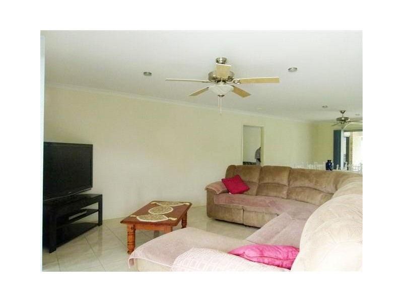 19 Flooded Gum Place, Cooroy QLD 4563