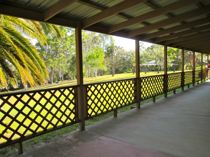16 Mountain View Road, Pomona QLD 4568