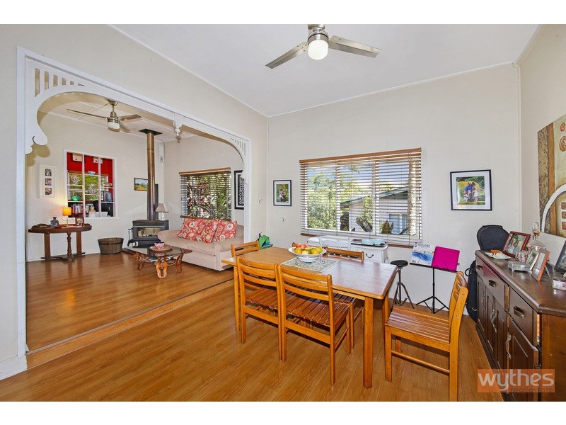 29 Tewantin Rd, Cooroy QLD 4563