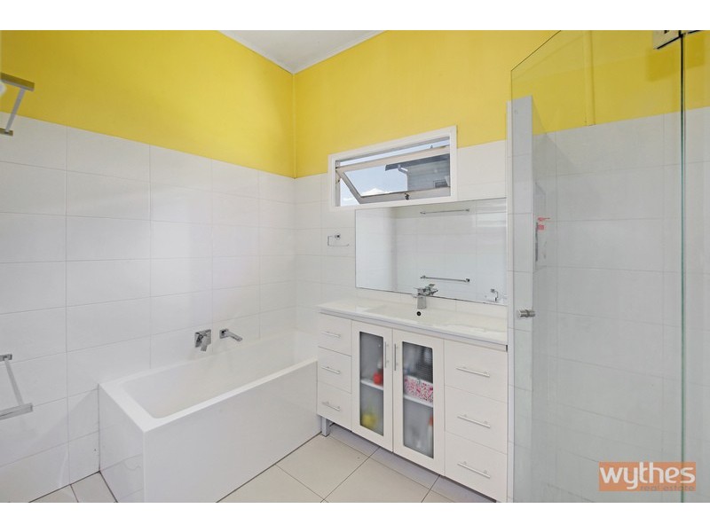 29 Tewantin Rd, Cooroy QLD 4563