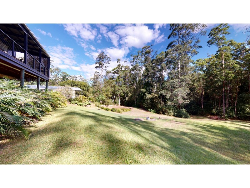 47 White Wood Court, Lake Macdonald QLD 4563