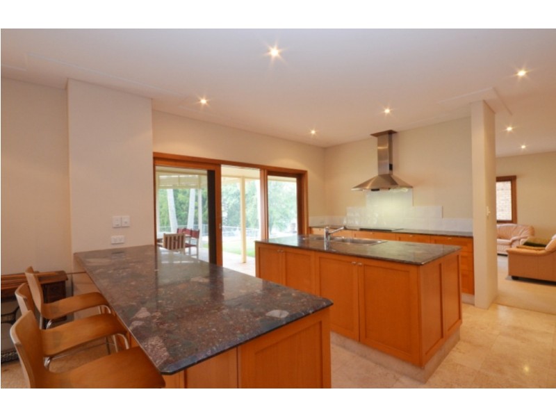 43 Gumboil Road, Tinbeerwah QLD 4563