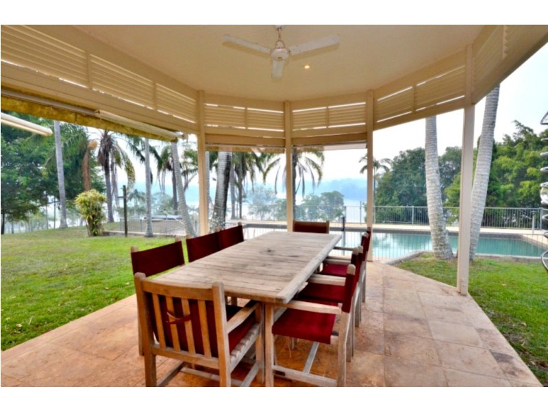 43 Gumboil Road, Tinbeerwah QLD 4563