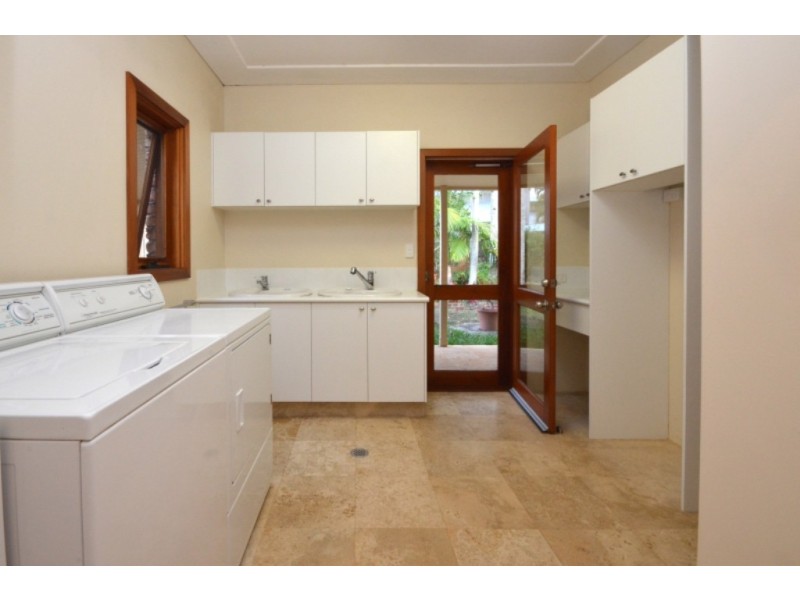 43 Gumboil Road, Tinbeerwah QLD 4563