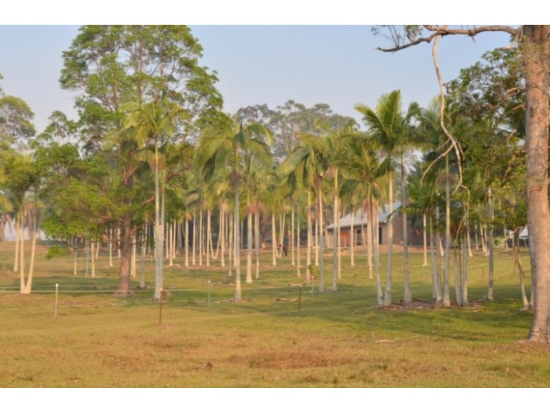 43 Gumboil Road, Tinbeerwah QLD 4563