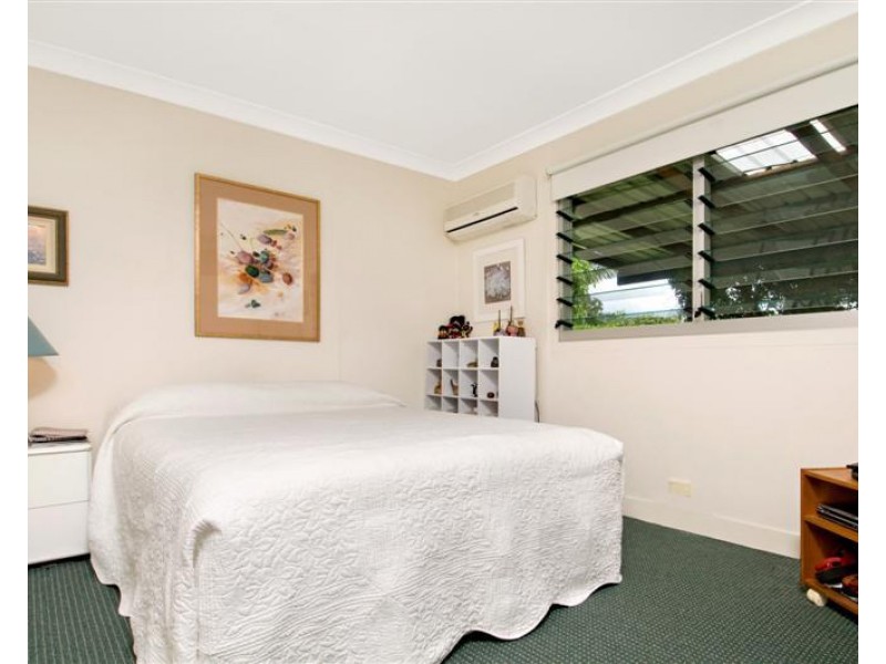 110 Maple Street, Cooroy QLD 4563