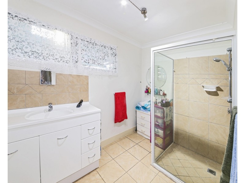 110 Maple Street, Cooroy QLD 4563