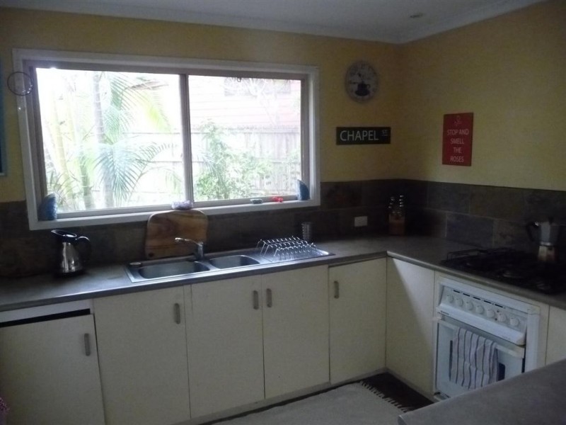 18 Royal Court, Cooran QLD 4569