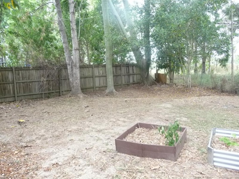 18 Royal Court, Cooran QLD 4569