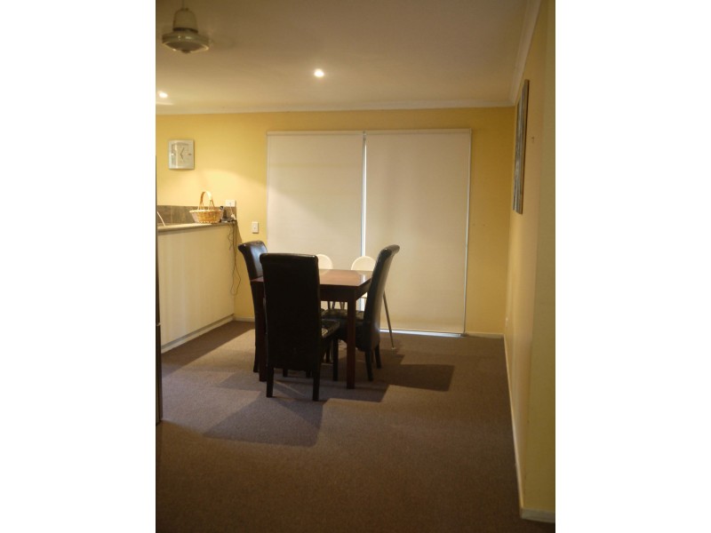 18 Royal Court, Cooran QLD 4569