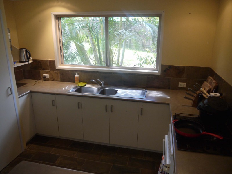 18 Royal Court, Cooran QLD 4569