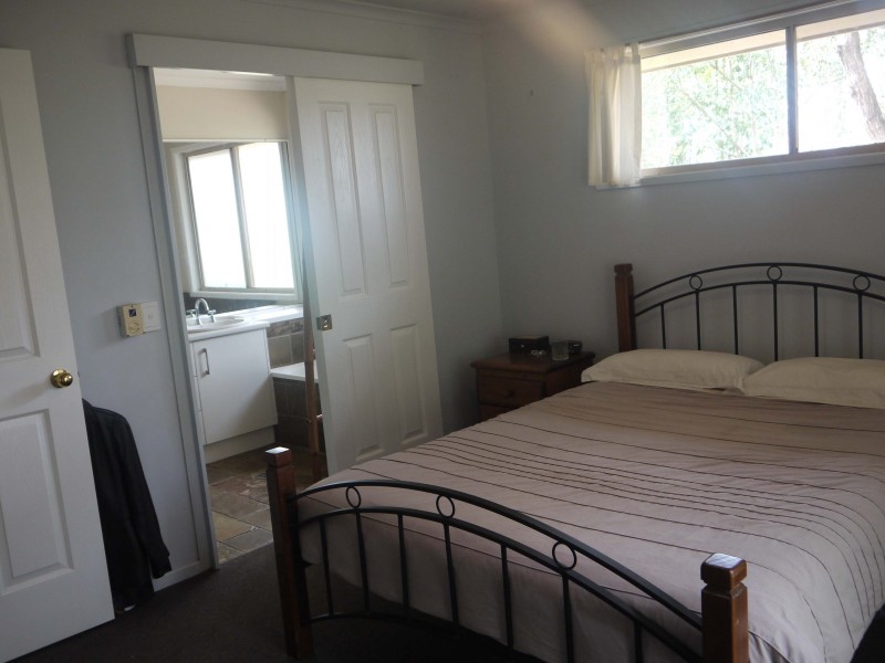 18 Royal Court, Cooran QLD 4569