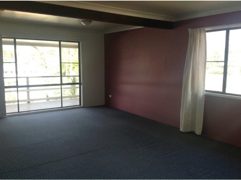 2/21 Myall St, Cooroy QLD 4563