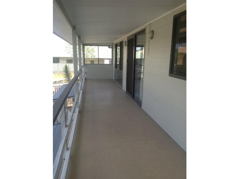 2/21 Myall St, Cooroy QLD 4563