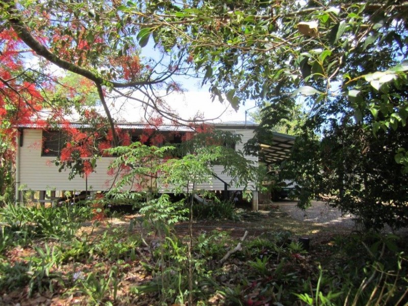 42 Pavilion Street, Pomona QLD 4568