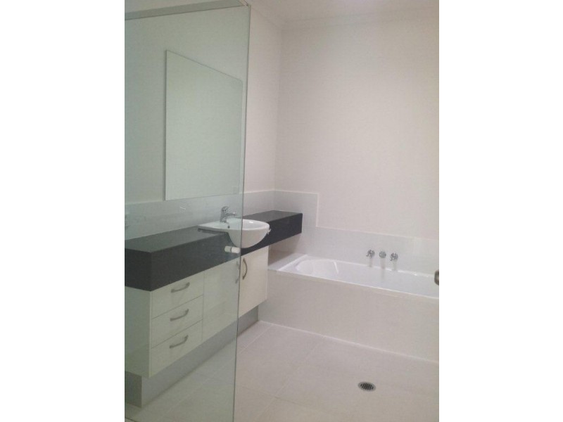 4/21 Myall St, Cooroy QLD 4563