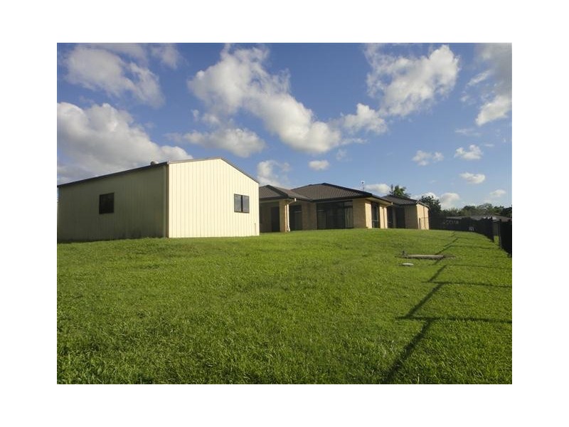 15 Tanderra Drive, Cooran QLD 4569