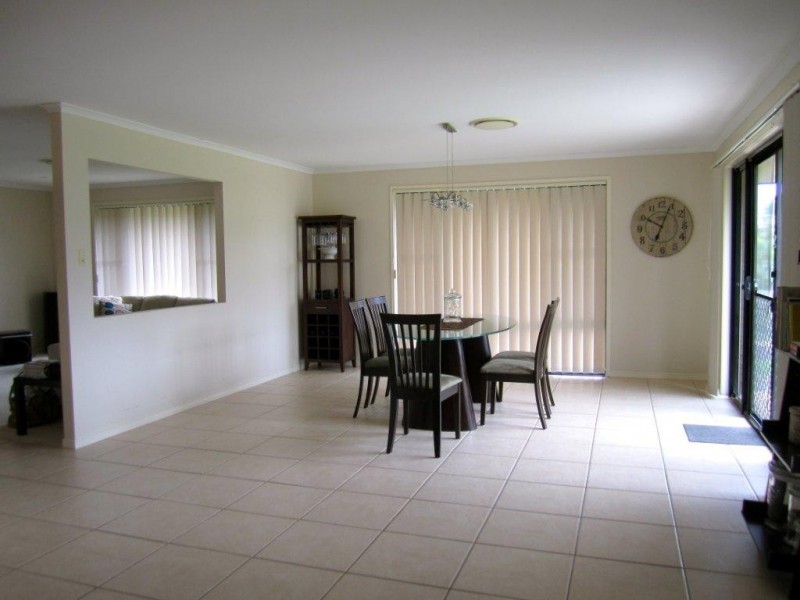 15 Tanderra Drive, Cooran QLD 4569