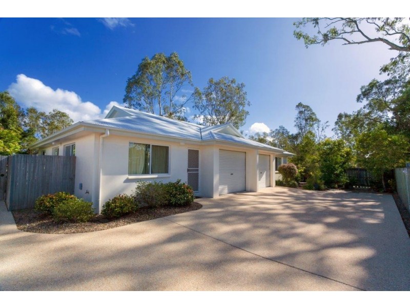 2/11 Pearl Street, Cooroy QLD 4563