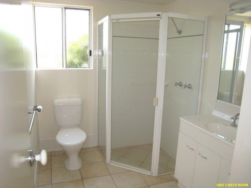 2/11 Pearl Street, Cooroy QLD 4563