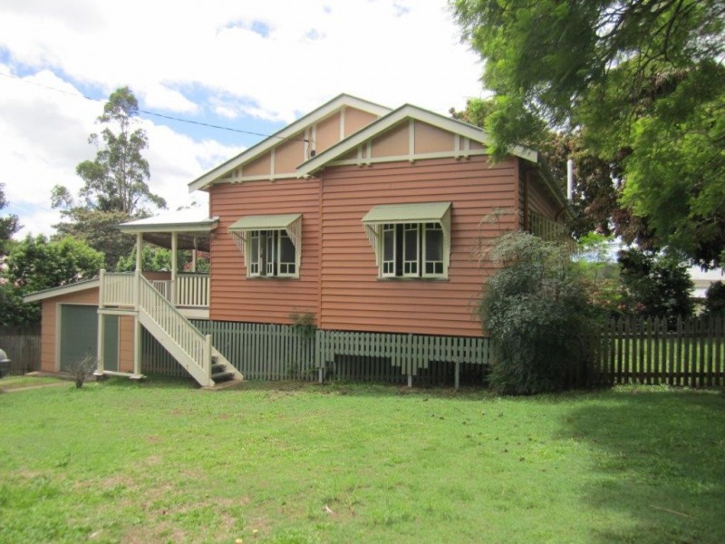 20 Rectory Street, Pomona QLD 4568