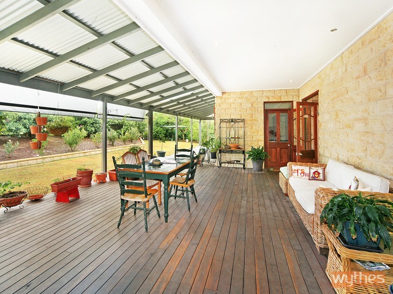 17 Elandra Terrace, Pomona QLD 4568