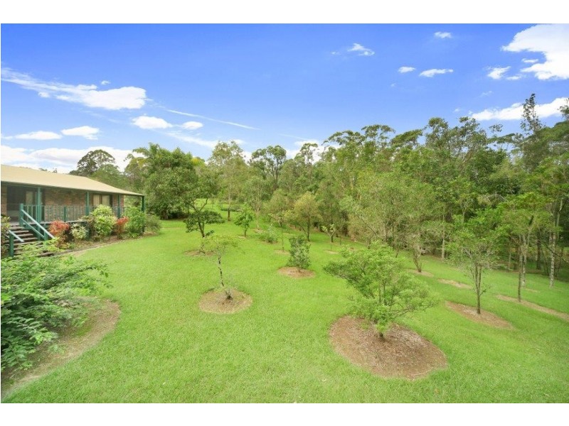 9 Evans Road, Cooroy QLD 4563