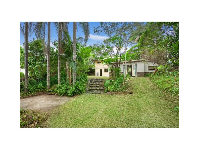 10 Wattle Street, Cooroy QLD 4563