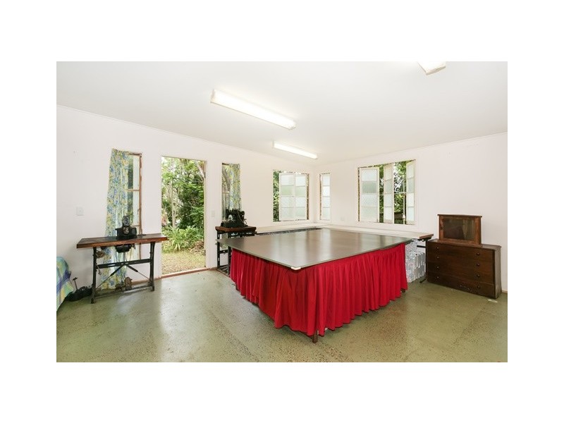 10 Wattle Street, Cooroy QLD 4563