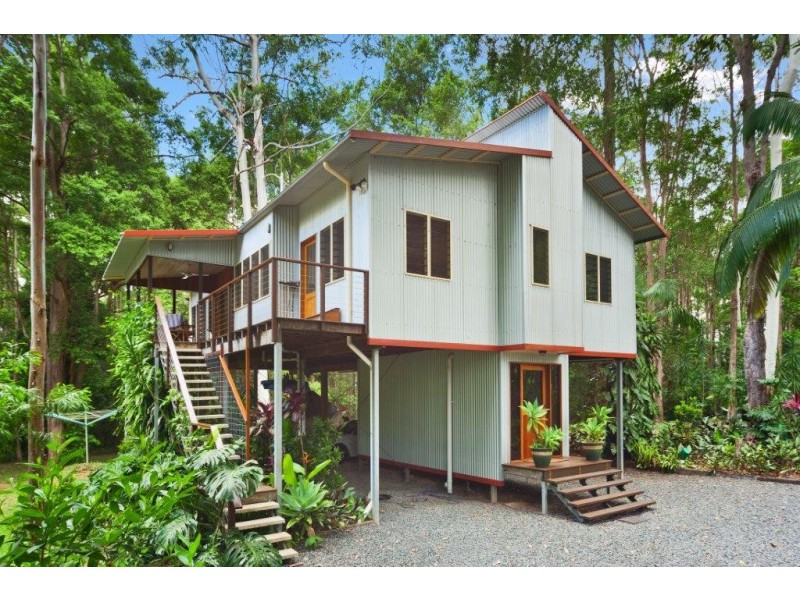 64 Firewheel Road, Pomona QLD 4568