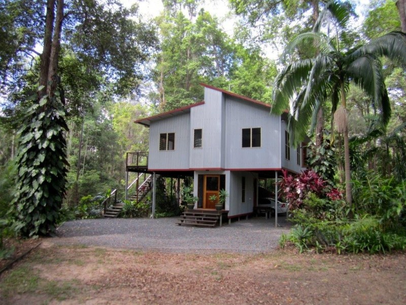 64 Firewheel Road, Pomona QLD 4568