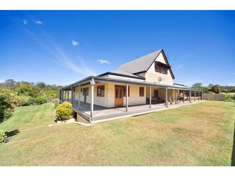 17 Elandra Terrace, Pomona QLD 4568