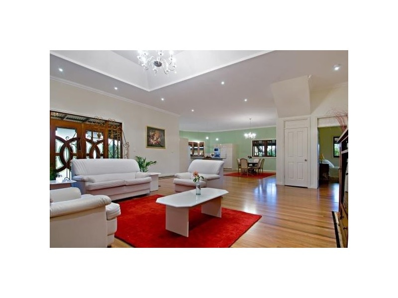 17 Elandra Terrace, Pomona QLD 4568