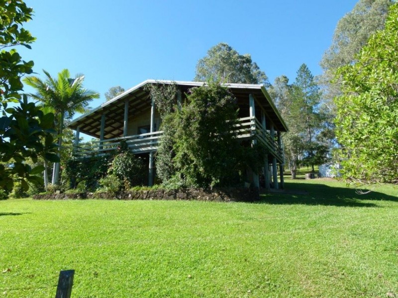 18 Arnlyn Court, Cooroy QLD 4563