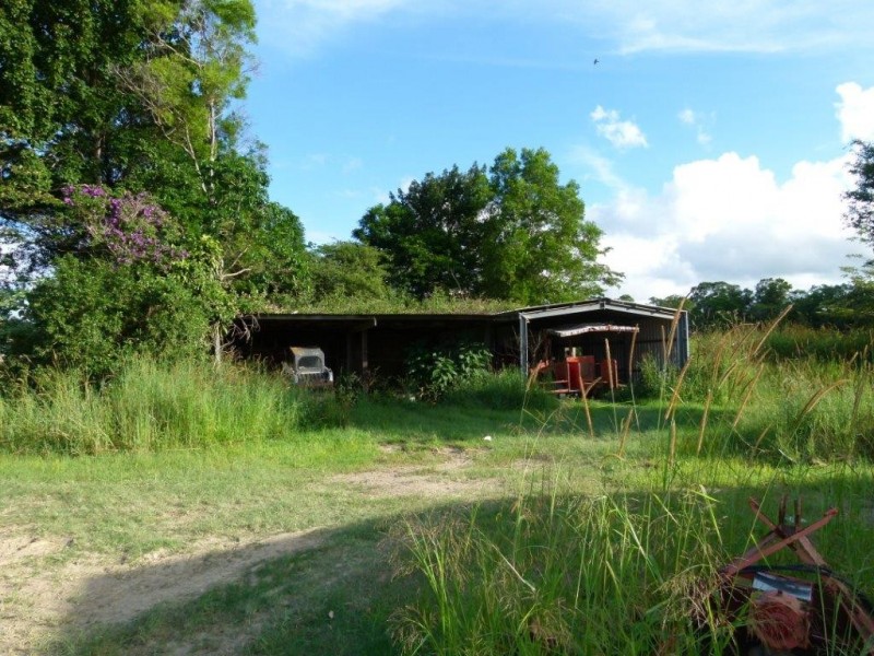 305 Lake Macdonald Drive, Lake Macdonald QLD 4563