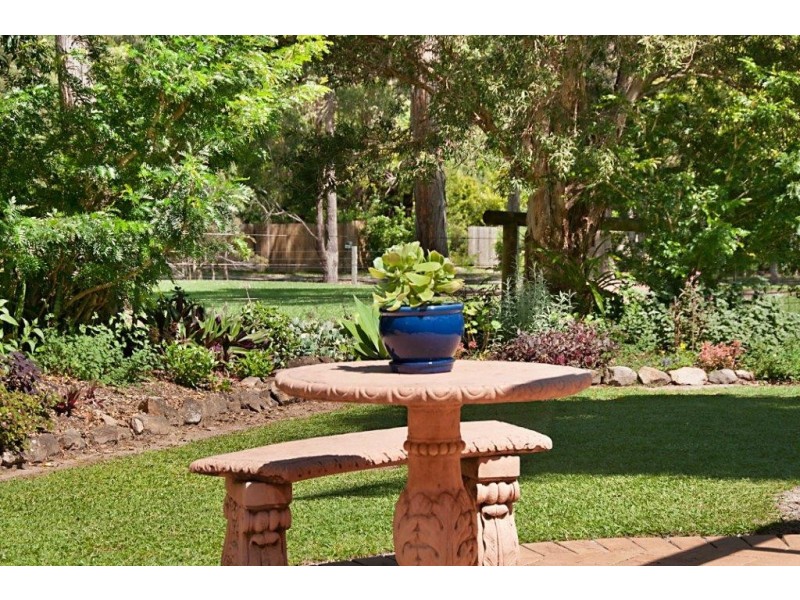 22 Kingsgate Drive, Tinbeerwah QLD 4563