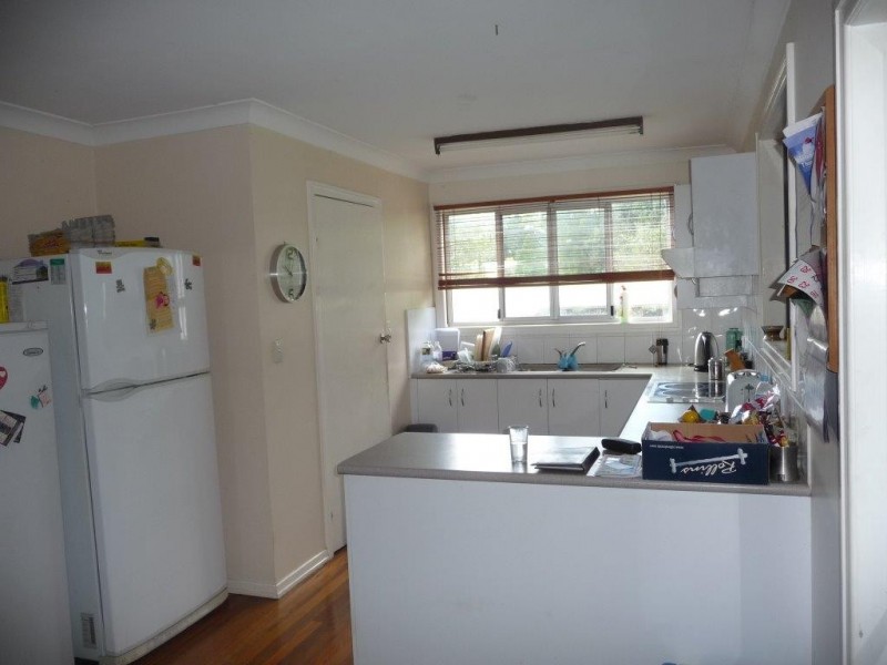 8 Topaz Street, Cooroy QLD 4563