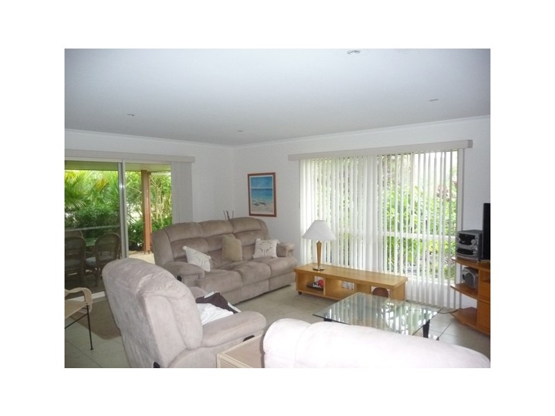 8 Dianella Court, Cooroy QLD 4563