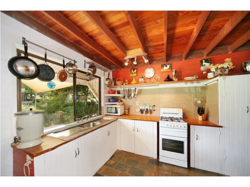 58 KILLAWARRA ROAD, Lake Macdonald QLD 4563