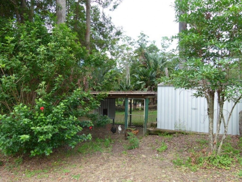587 Lake Macdonald Dve, Cooroy QLD 4563