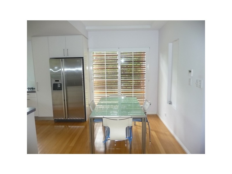 607 Cootharaba Rd, Cootharaba QLD 4565