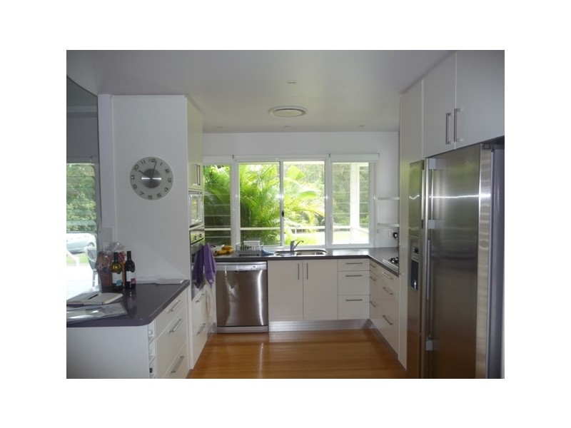 607 Cootharaba Rd, Cootharaba QLD 4565