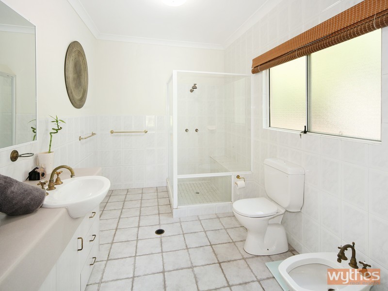 20 Casey Street, Cooran QLD 4569