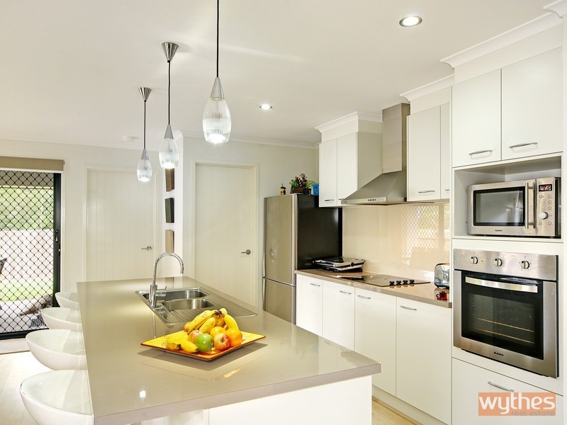 5 Dunbar Court, Cooroy QLD 4563