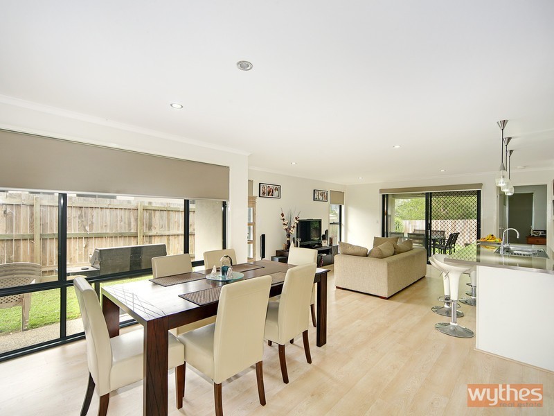 5 Dunbar Court, Cooroy QLD 4563