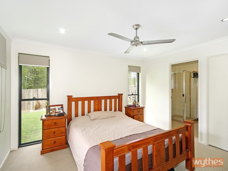 5 Dunbar Court, Cooroy QLD 4563