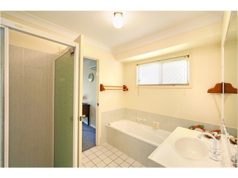 4 Gooloi Court, Tewantin QLD 4565