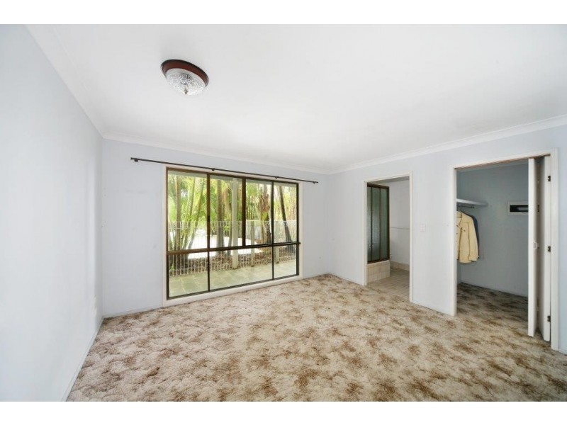 9 Smiths Road, Tinbeerwah QLD 4563