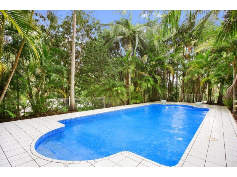 9 Smiths Road, Tinbeerwah QLD 4563