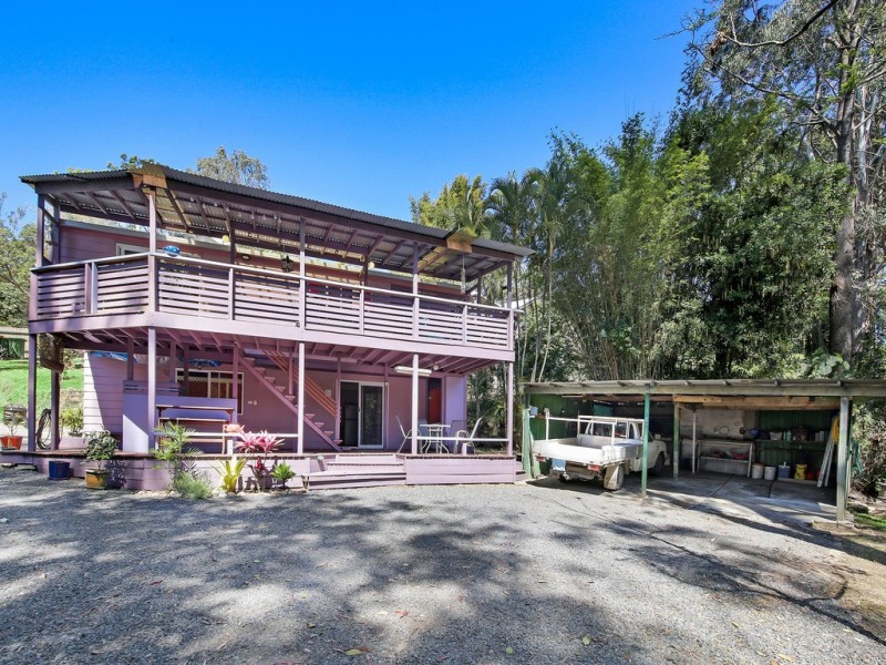 8 James Street, Cooran QLD 4569